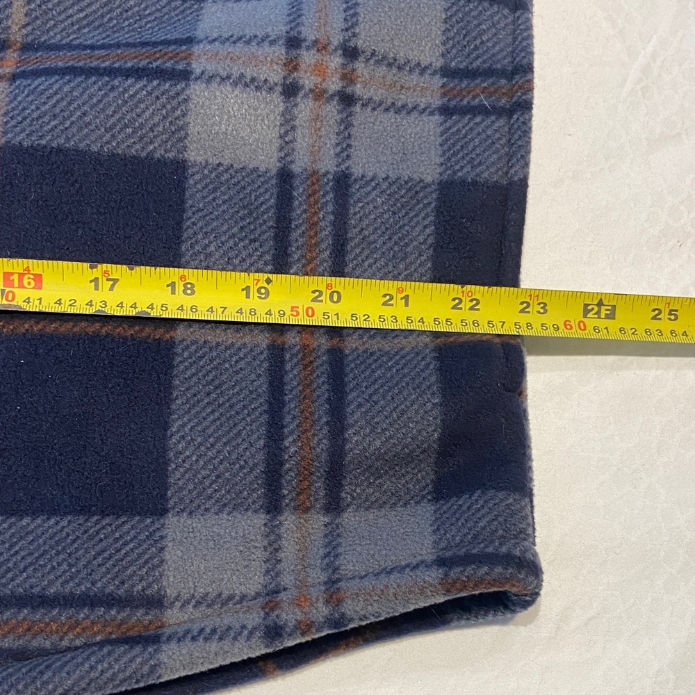Realtree Blue and Gray Plaid Casual Button Down Shirt - Picture 12 of 13